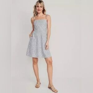 Old Navy Blue Striped Fit & Flare Tie-Strap Linen-Blend Mini Dress, size M